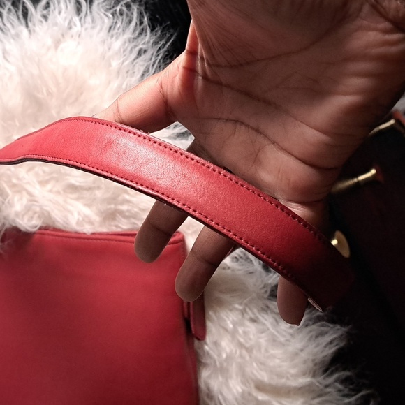 Coach  Vintage USA 9806 Slim Bucket Equestrian Red Leather Legacy Shoulder Bag - Picture 15 of 15